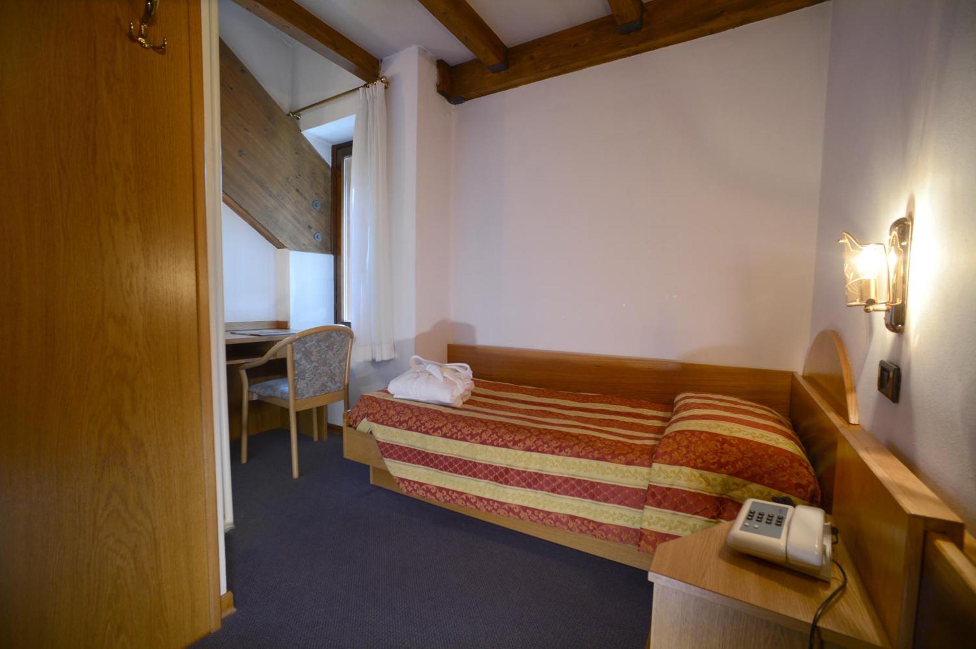 Hotel Margherita San Martino Di Castrozza Pokoj fotografie
